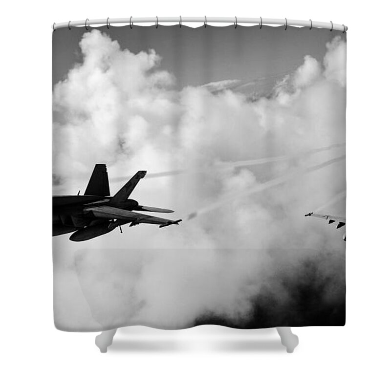 F18 Shower Curtain featuring the photograph In The Nest by Benjamin Yeager