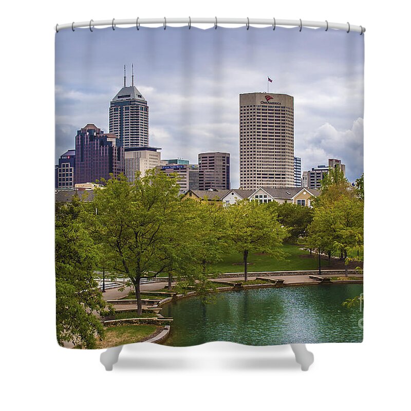 Storm Shower Curtain featuring the photograph Indianapolis Indiana Skyline 1000 by David Haskett II