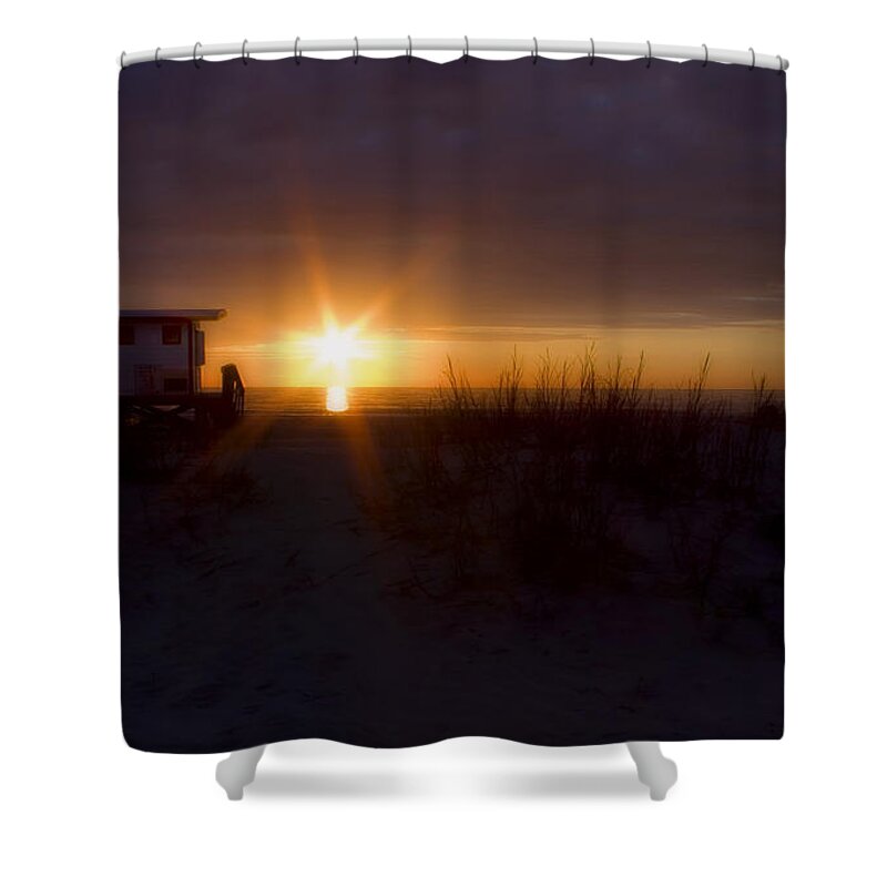 Florida Shower Curtain featuring the photograph Into The Light by Ellen Heaverlo