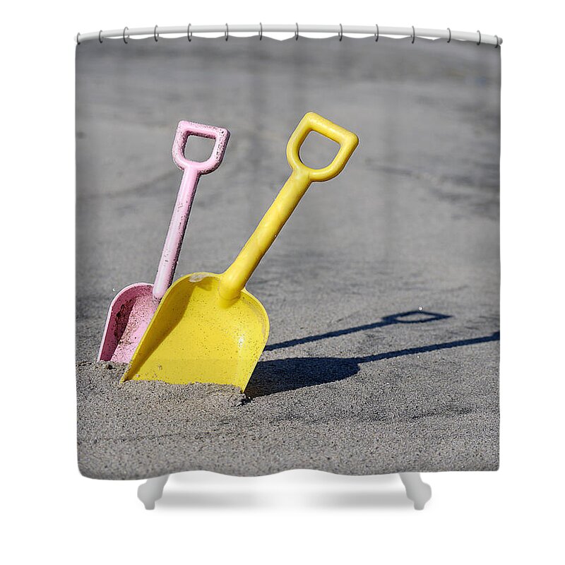 Richard Reeve Shower Curtain featuring the photograph Just Diggin the Beach by Richard Reeve