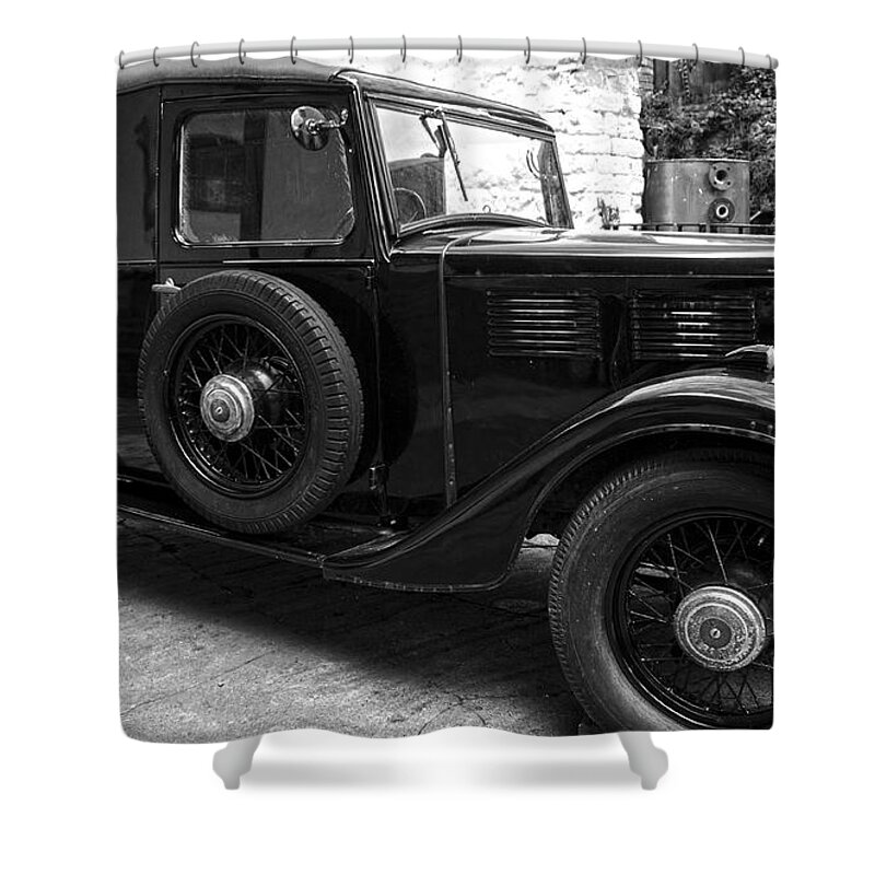 Barley Shower Curtain featuring the photograph Kilbeggan distillery's old car by RicardMN Photography