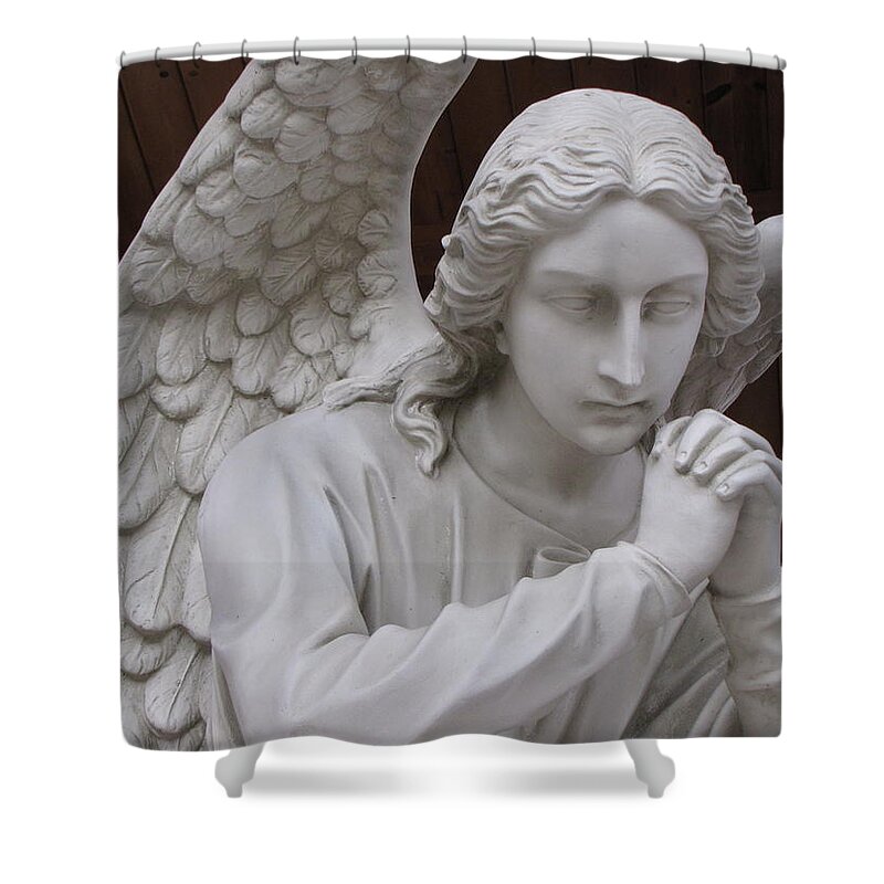 Kneeling Angel Shower Curtain featuring the photograph Kneeling Angel by Beth Vincent