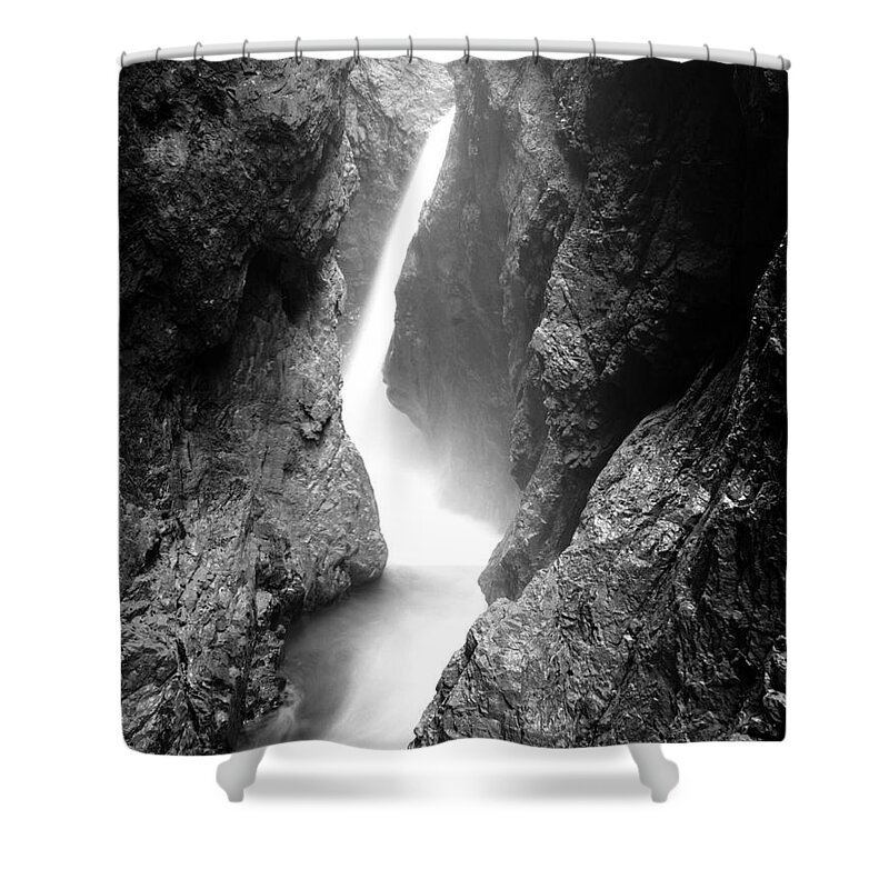 Klamm Shower Curtain featuring the photograph Leutaschklamm by Riccardo Mottola