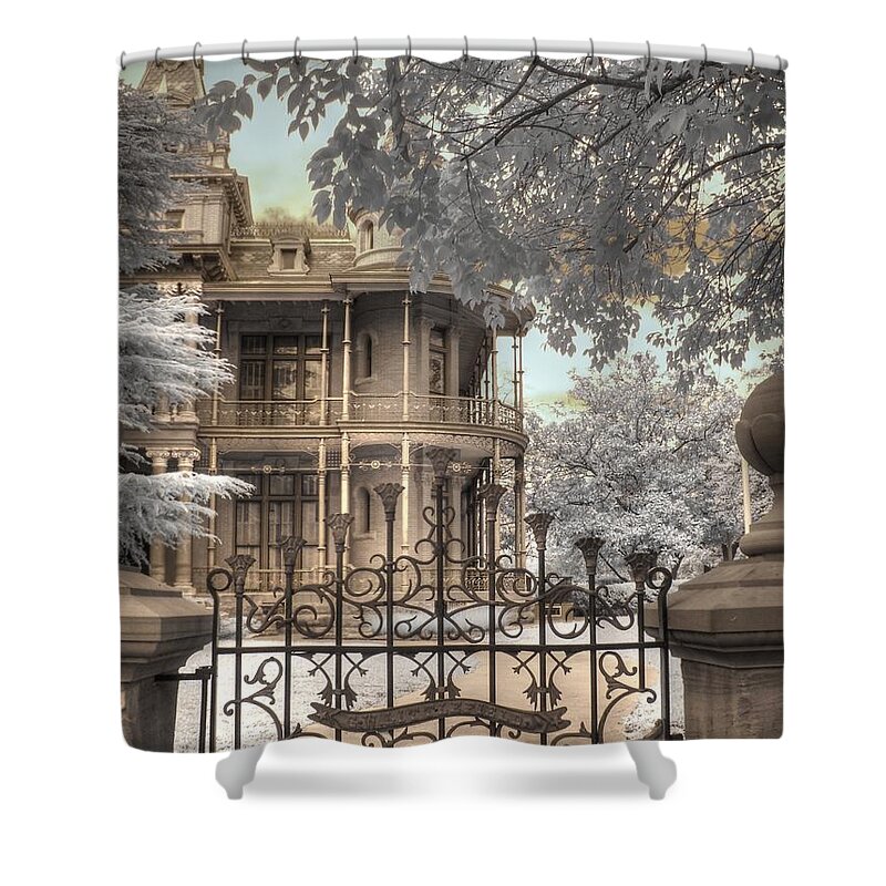 The Littlefield Home Shower Curtain featuring the photograph Littlefield home by Jane Linders