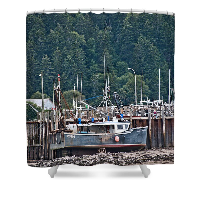  Shower Curtain featuring the photograph Low Tide Fishing Boat by Cheryl Baxter