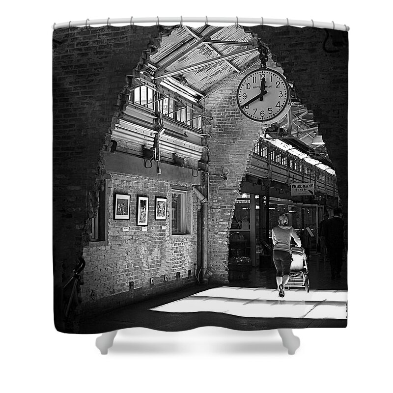 New York City Shower Curtain featuring the photograph Lunchtime at Chelsea Market by Rona Black