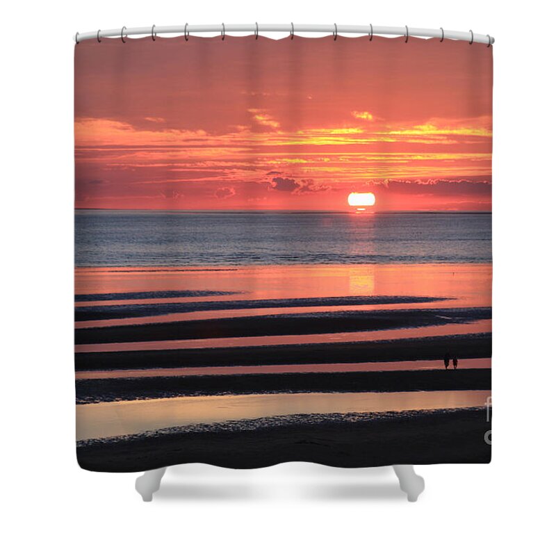 Sunset Shower Curtain featuring the photograph Magnificent Sunset by Jayne Carney