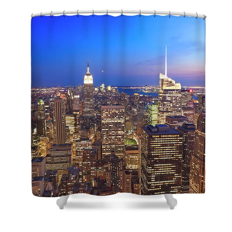 Lower Manhattan Shower Curtain featuring the photograph Manhattan By Night by Pawel.gaul