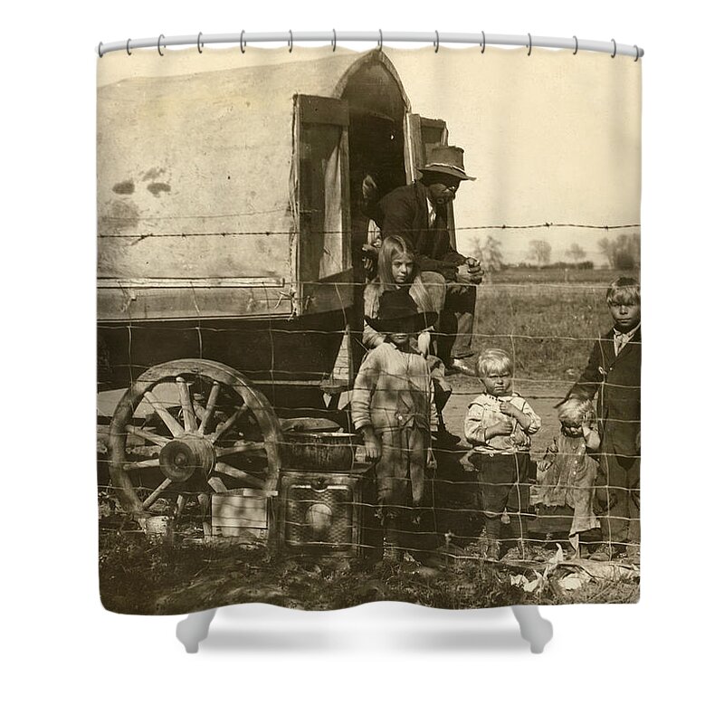 1915 Shower Curtain featuring the photograph Migrant Family, 1915 by Granger