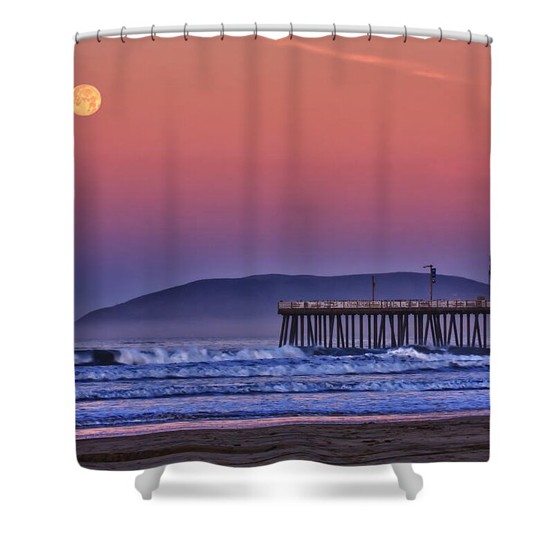Pismo Shower Curtain featuring the photograph Moonset by Beth Sargent
