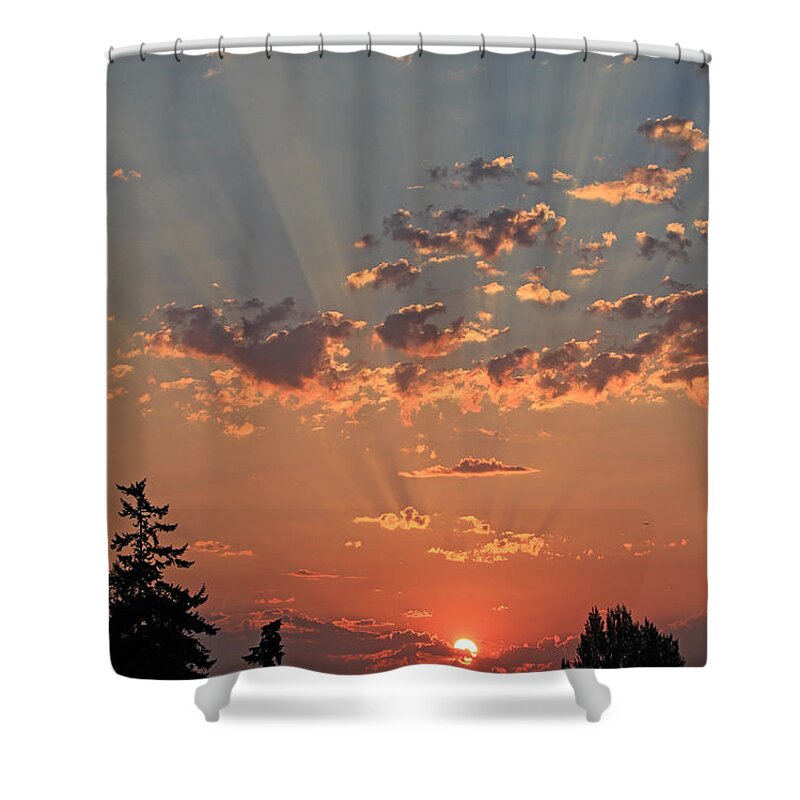 Sunrise Shower Curtain featuring the photograph Morning Rays by E Faithe Lester
