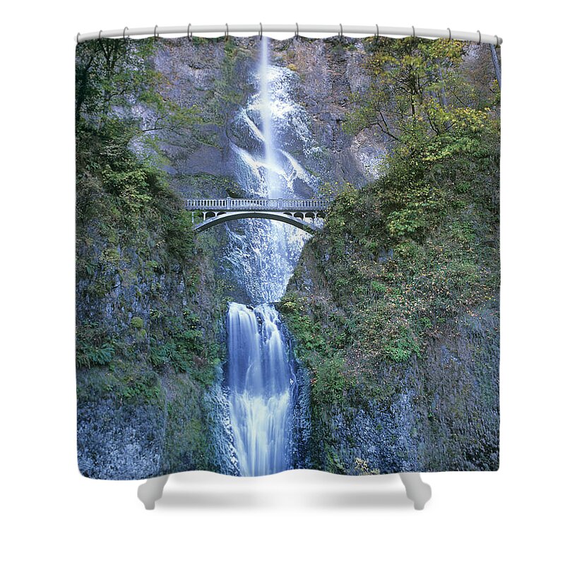 North America Shower Curtain featuring the photograph Multnomah Falls Columbia River Gorge by Dave Welling