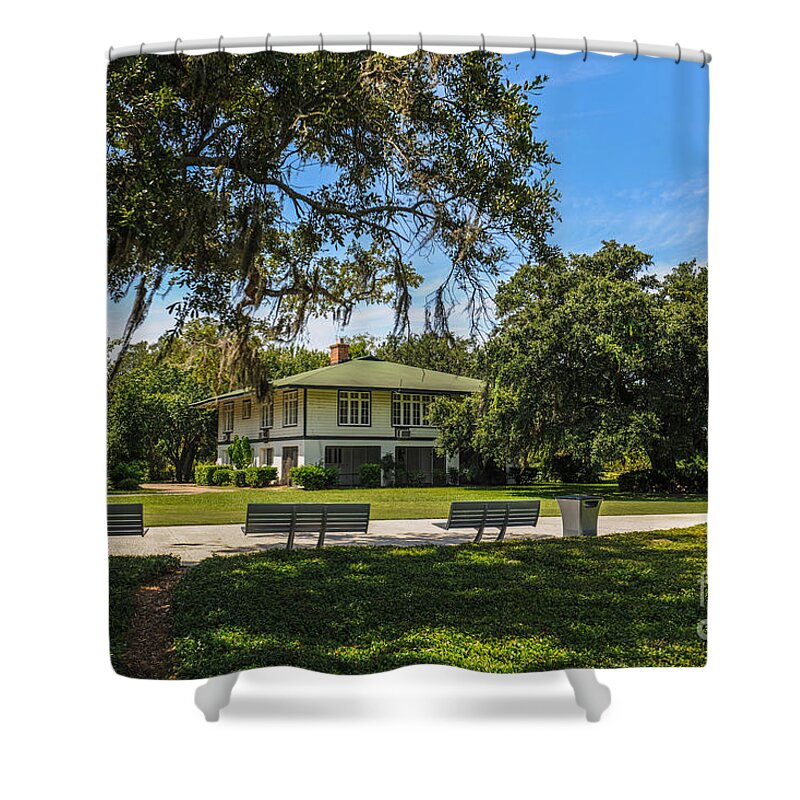 Riverfront Park Shower Curtain featuring the photograph Naval Officers Quarters by Dale Powell