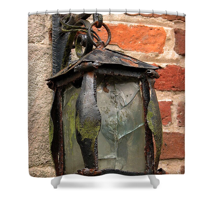 Lamp Shower Curtain featuring the photograph Old Carriage Lamp by Sue Leonard
