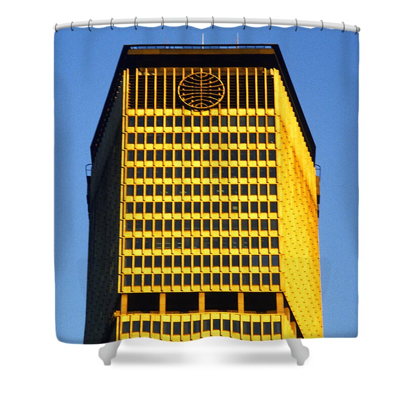 Pan Am Shower Curtain featuring the photograph Pan Am Building in 1984 by Gordon James