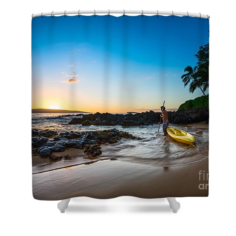 Secret Beach Shower Curtain featuring the photograph Perfect Ending - beautiful and secluded Secret Beach in Maui by Jamie Pham