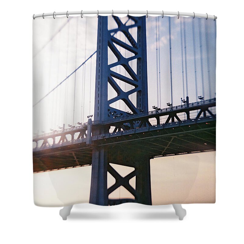 Richard Reeve Shower Curtain featuring the photograph Recesky - Ben Franklin Bridge by Richard Reeve