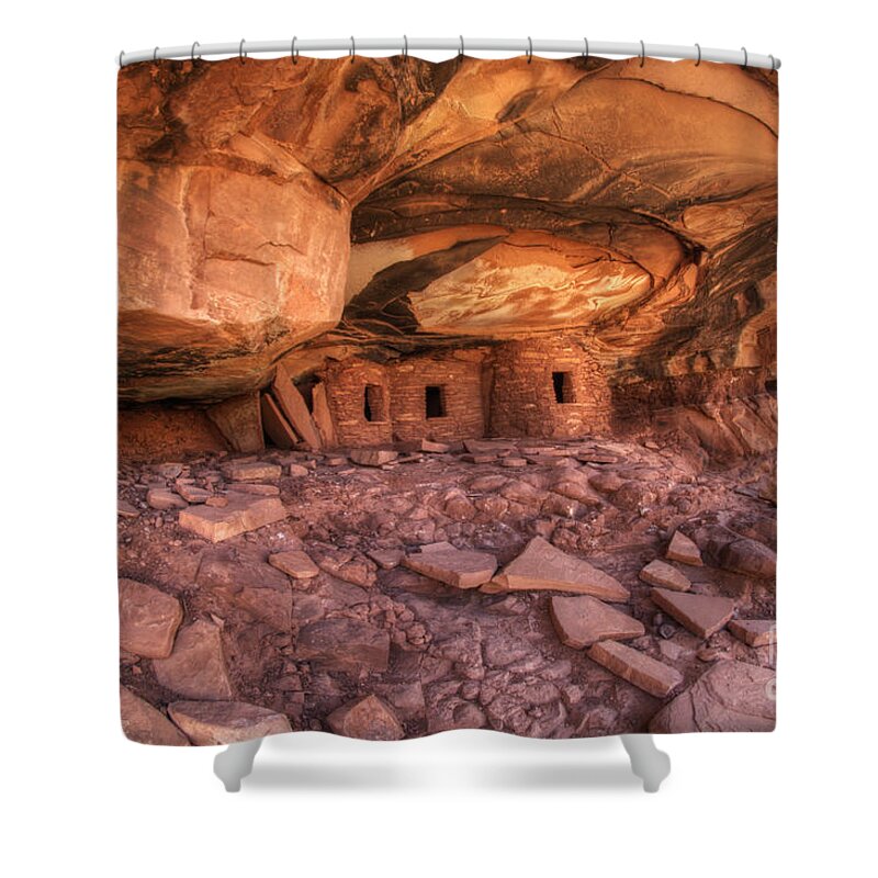 Cliff Dwellings Shower Curtain featuring the photograph Roof Falling In Ruin 2 by Bob Christopher