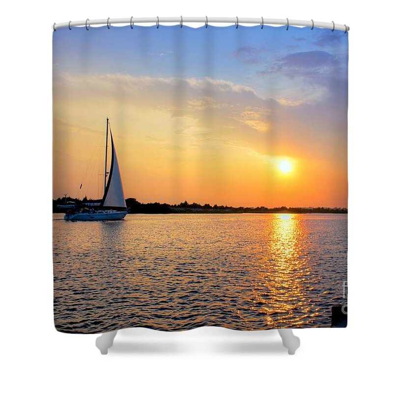 Sailing Shower Curtain featuring the photograph Sailing Into The Sunset by Benanne Stiens