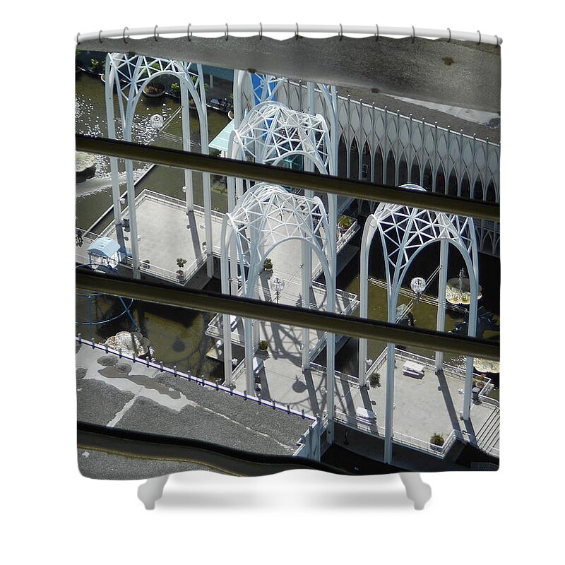 Seattle Shower Curtain featuring the photograph Science from the Top by David Trotter