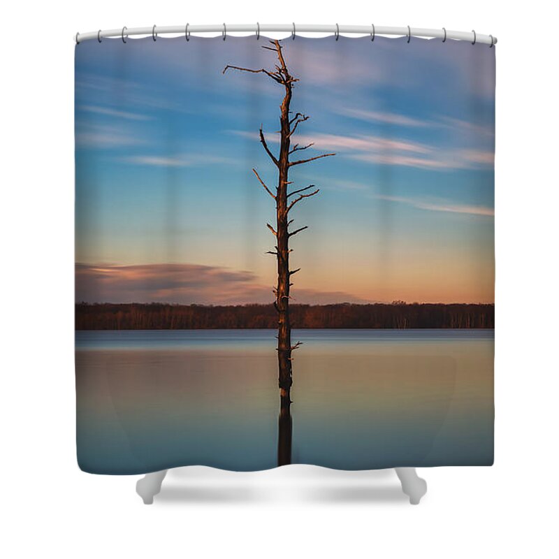 Stand Alone Shower Curtain featuring the photograph Stand Alone 16x9 Crop by Michael Ver Sprill