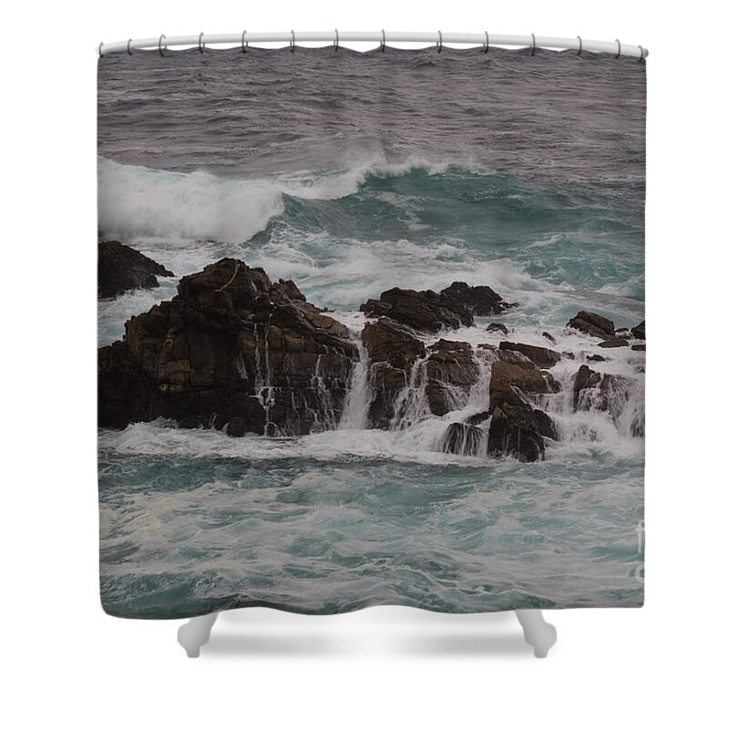 Big Sur Shower Curtain featuring the photograph Standing Up To the Waves by Suzanne Luft