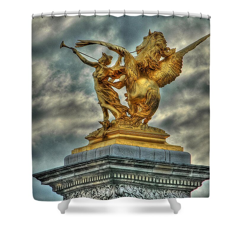 Paris Shower Curtain featuring the photograph Statue on Pont Alexandre III by Michael Kirk