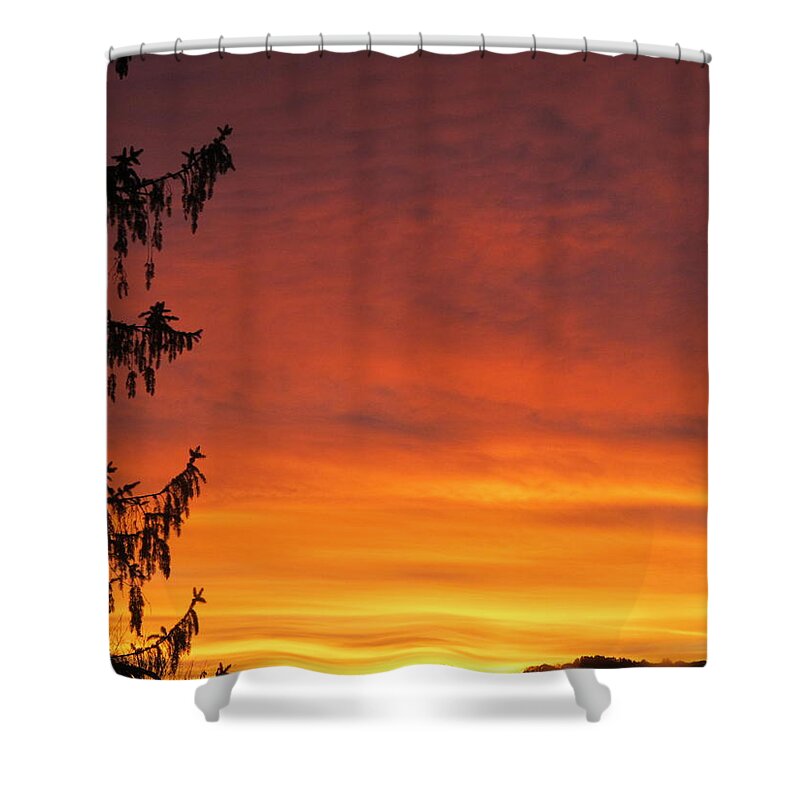 Sun Shower Curtain featuring the painting Sunset of Life by Robert Nacke