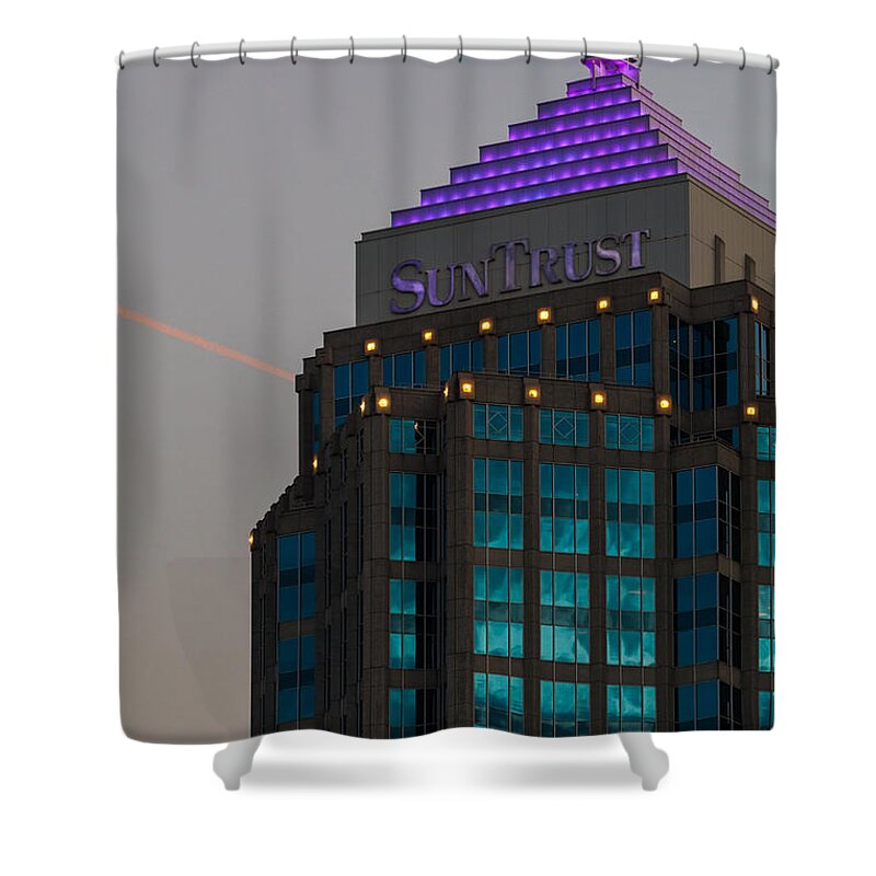 Suntrust Shower Curtain featuring the photograph SunTrust Financial Centre by Ed Gleichman