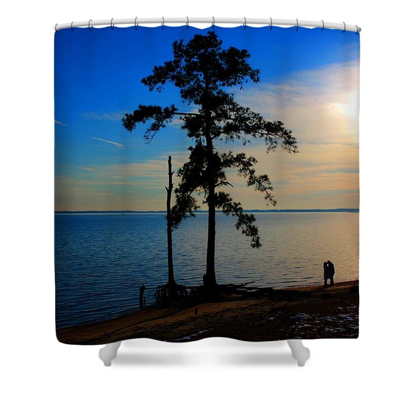 Silhouette Shower Curtain featuring the photograph The Kiss by Dan Stone