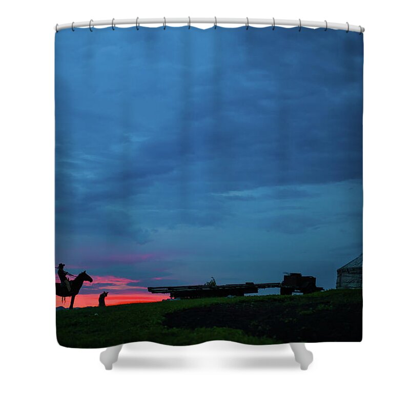 Horse Shower Curtain featuring the photograph The Morning Of Grassland by Zhouyousifang