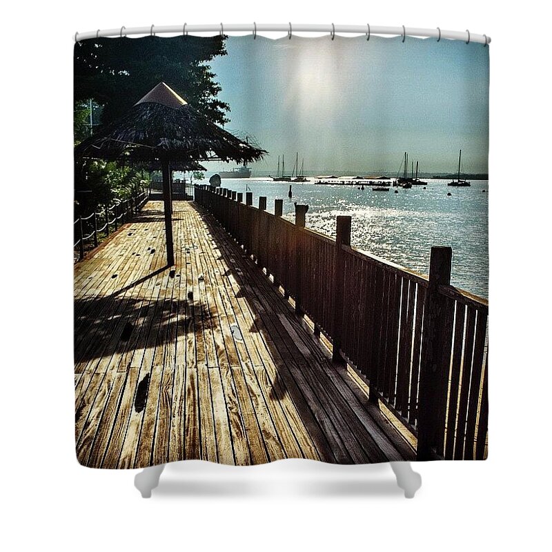 Beauty Shower Curtain featuring the photograph The Peer, Singapore by Aleck Cartwright