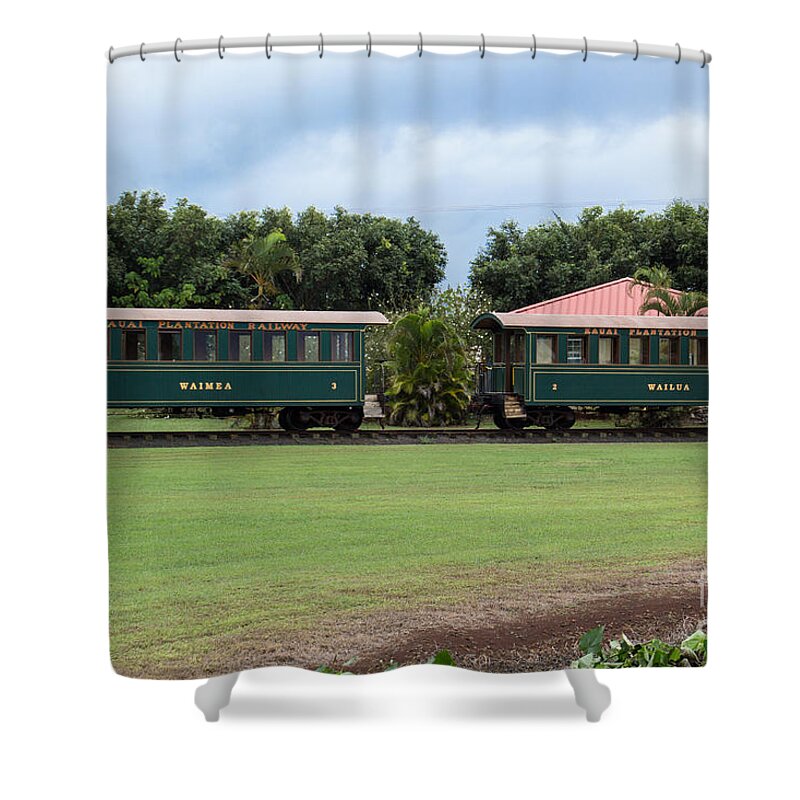Hawaiian Shower Curtain featuring the photograph Train Lovers by Suzanne Luft
