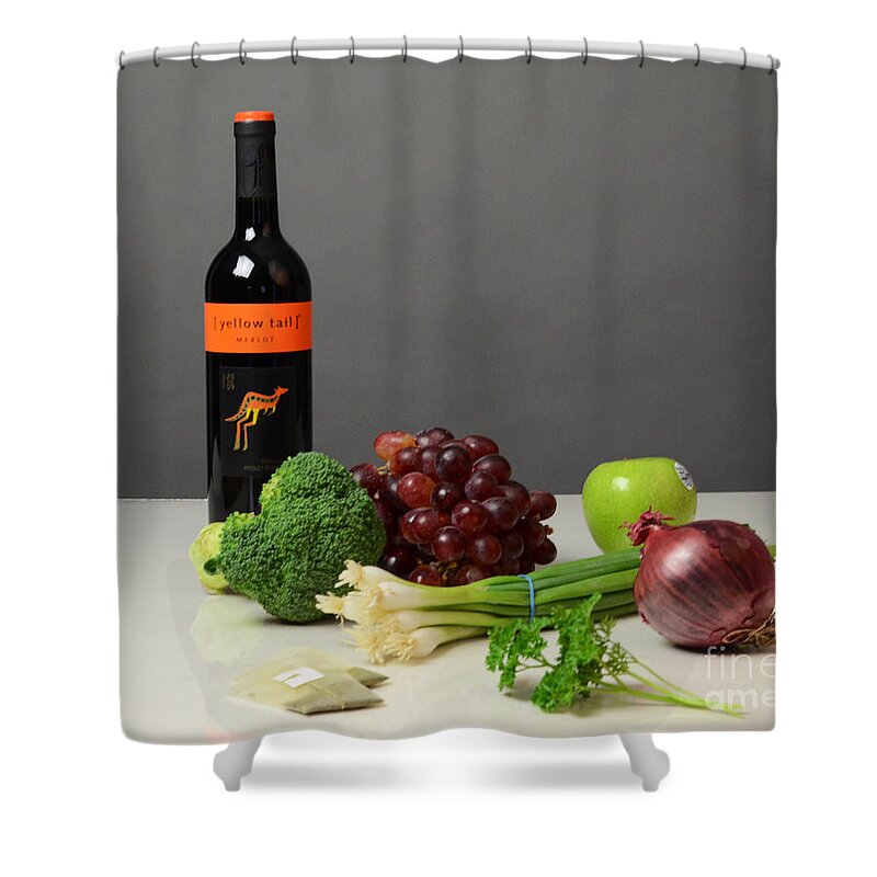 Anticancer Compound Shower Curtain featuring the photograph Foods Rich In Quercetin #4 by Photo Researchers, Inc.