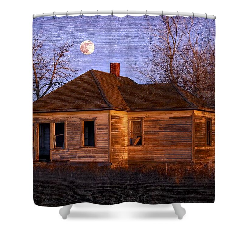 Architectural Shower Curtain featuring the photograph Abandoned Farm House by Richard Wear