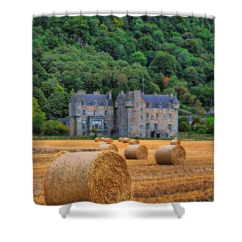 Castle Menzies Shower Curtain featuring the photograph Castle Menzies by Chris Thaxter