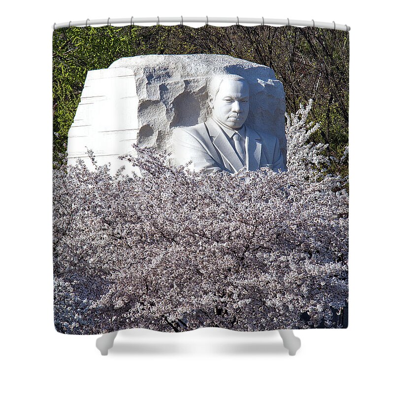 Washington D.c. Shower Curtain featuring the photograph Dr Martin Luther King Jr Memorial DS053 by Gerry Gantt