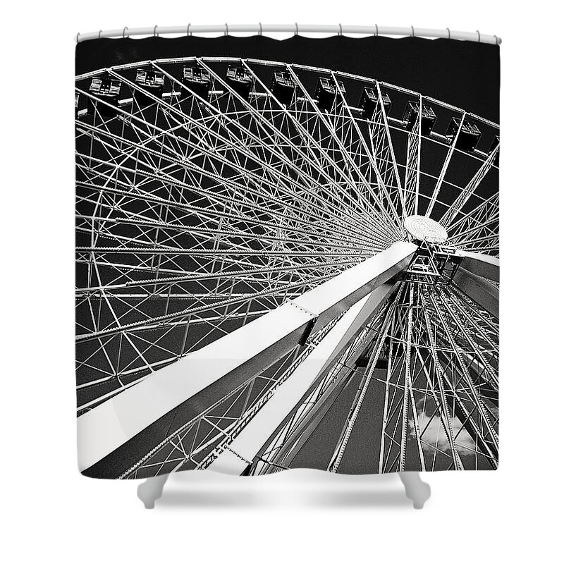 Navy Pier Shower Curtain featuring the photograph Navy Pier Ferris Wheel by Laura Kinker
