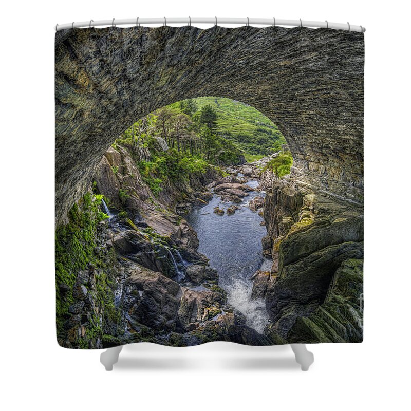  Pont Pen Y Benglog Shower Curtain featuring the photograph Benglog Waterfall by Ian Mitchell