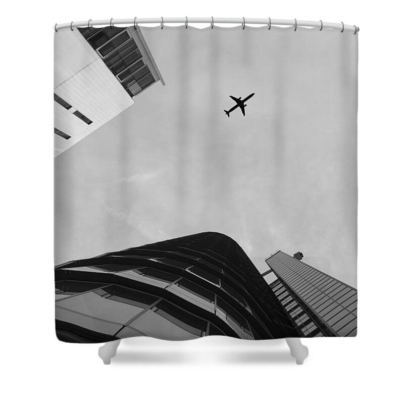 Fly Shower Curtain featuring the photograph Enjoyable flight #1 by Jan Hochstein