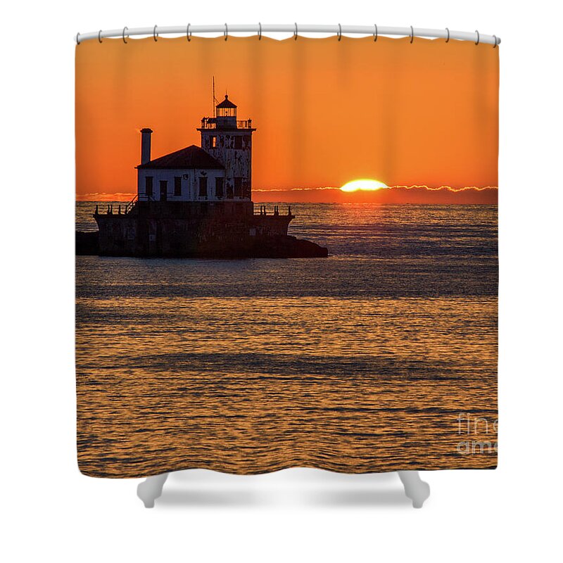 Sundown Shower Curtain featuring the photograph Setting Sun by Rod Best