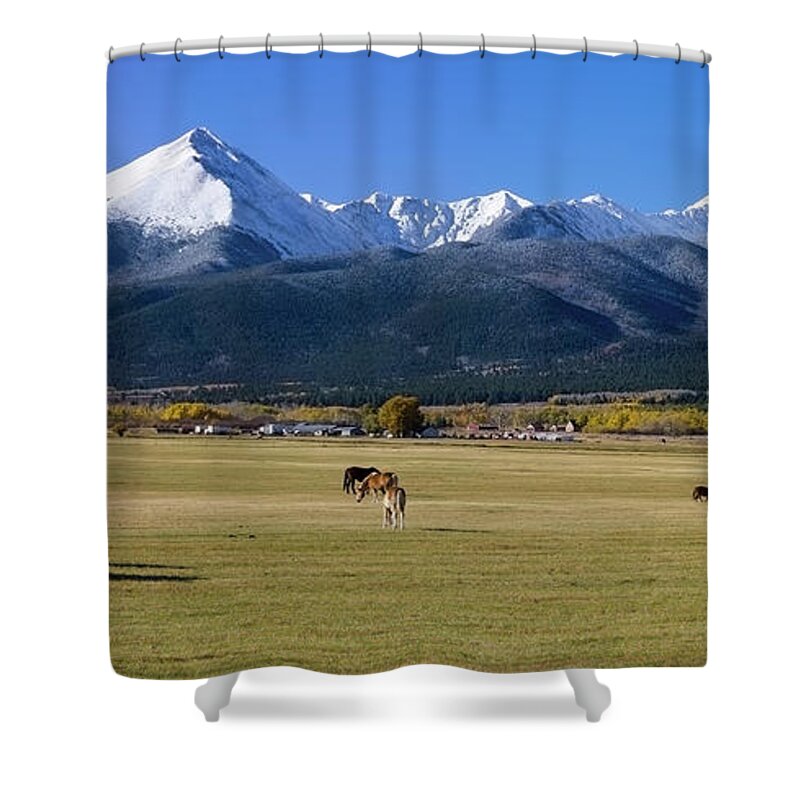 Colorado Photographs Shower Curtain featuring the photograph Wonderful View #1 by Gary Benson