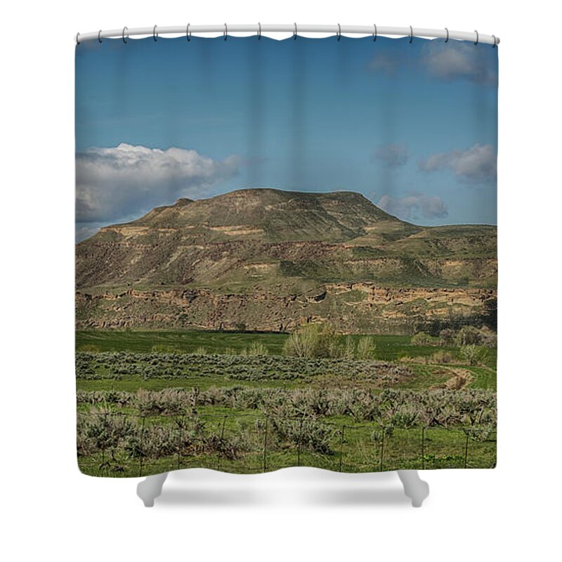 Oregon Shower Curtain featuring the photograph 10884 Approaching Owyhee by Pamela Williams