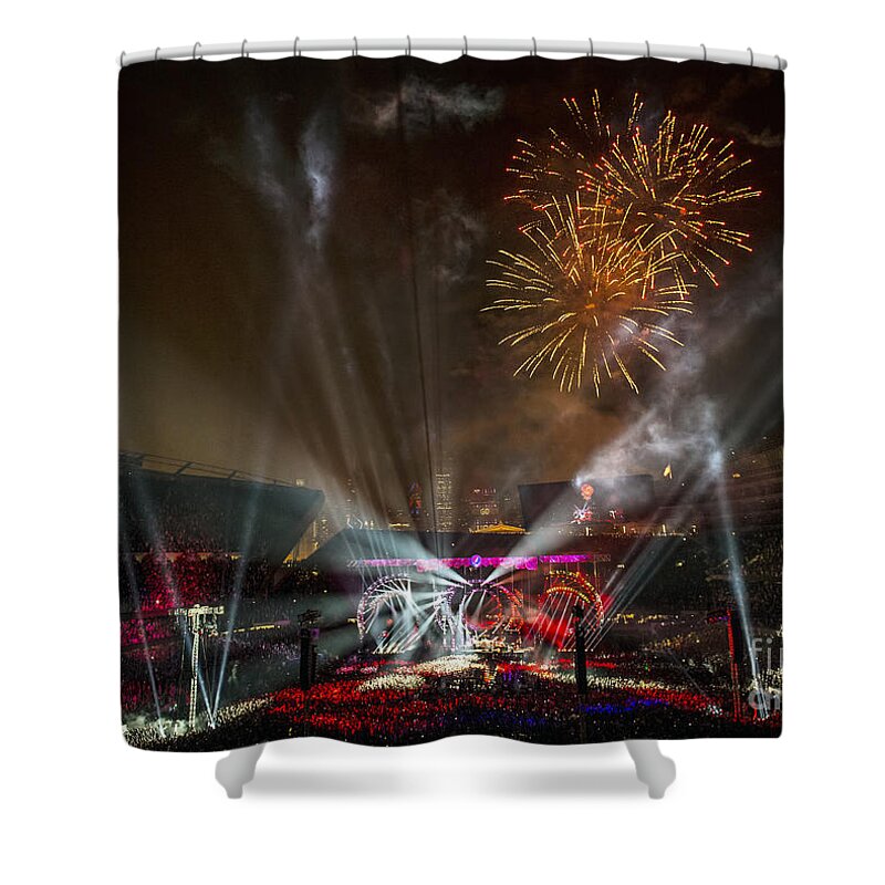 Grateful Dead Shower Curtain featuring the photograph The Grateful Dead at Soldier Field Fare Thee Well #25 by David Oppenheimer