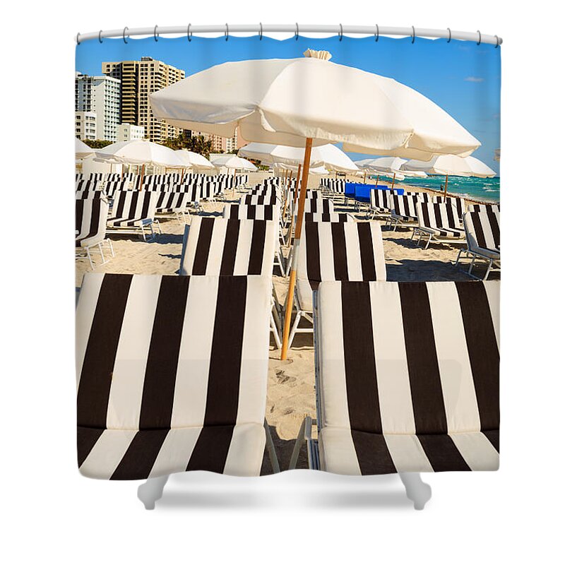 Chair Shower Curtain featuring the photograph Miami Beach by Raul Rodriguez