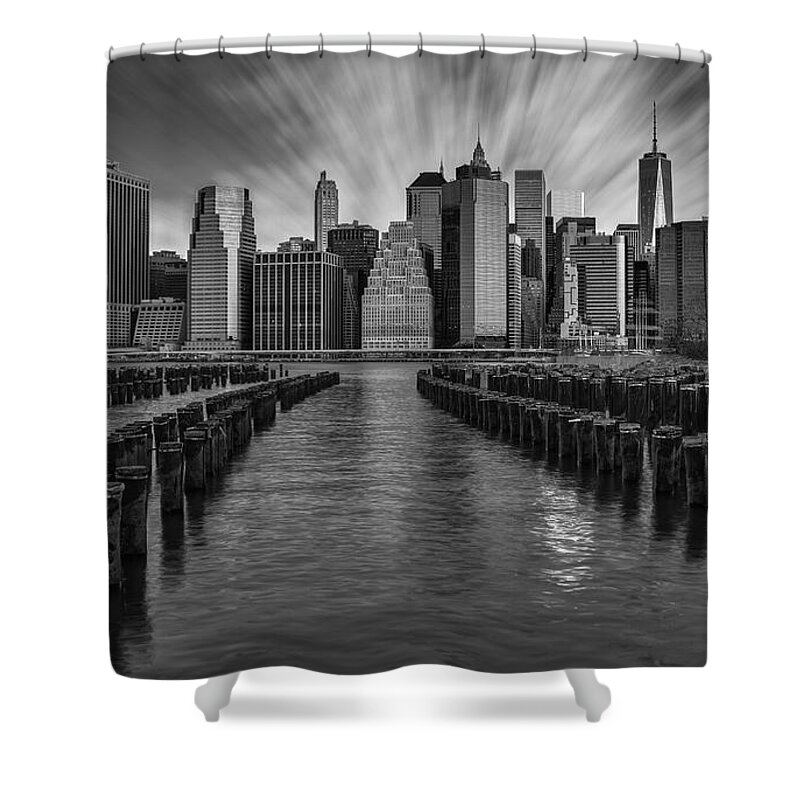 Brooklyn Shower Curtain featuring the photograph A New York City Day Begins BW by Susan Candelario