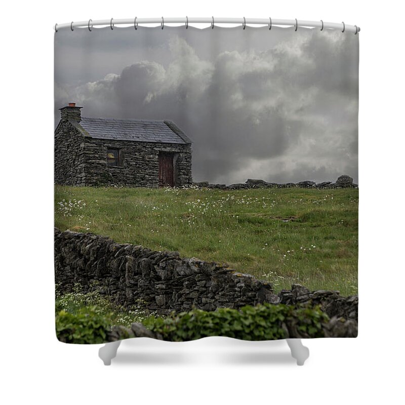 Innis Oirr Shower Curtain featuring the photograph A Stone House on the Hill by Teresa Wilson