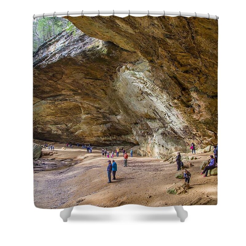 Hocking Hills State Park Shower Curtain featuring the photograph Ash Cave by Kevin Craft