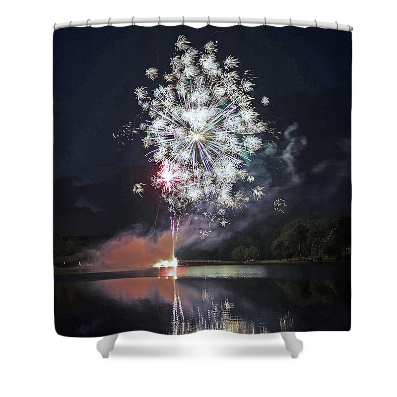 Fireworks Shower Curtain featuring the photograph Astounding by Paul Eckel
