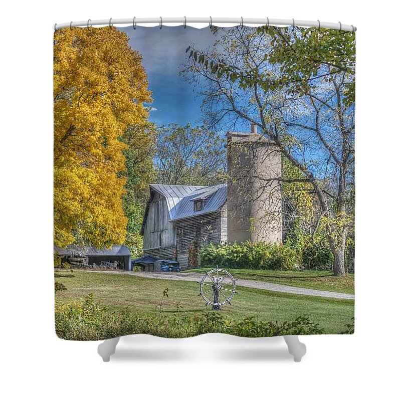 Ships Wheel Shower Curtain featuring the photograph Autumn in Door County by Patti Raine
